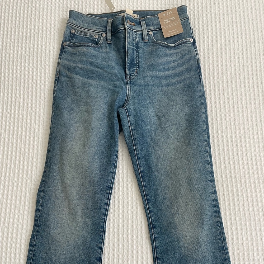 Madewell Mid-rise kick out crop jean (Oneida wash)